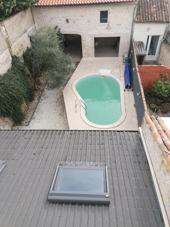 Bed and Breakfast Grande Chambre D'Hote Pour 4 A 5 Personnes Chef-Boutonne Экстерьер фото